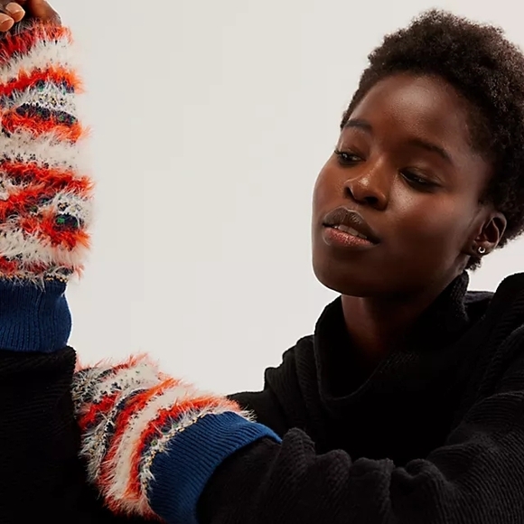 Free People Accessories - Free People FP ONE Aliviq Fairisle Multicolor Fuzzy Knit Arm Warmers